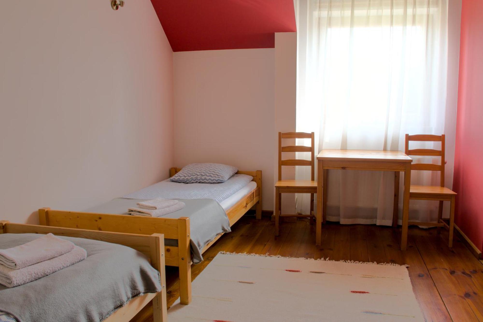 산도미에르즈 Gosciniec Kocmierzow B&B 외부 사진